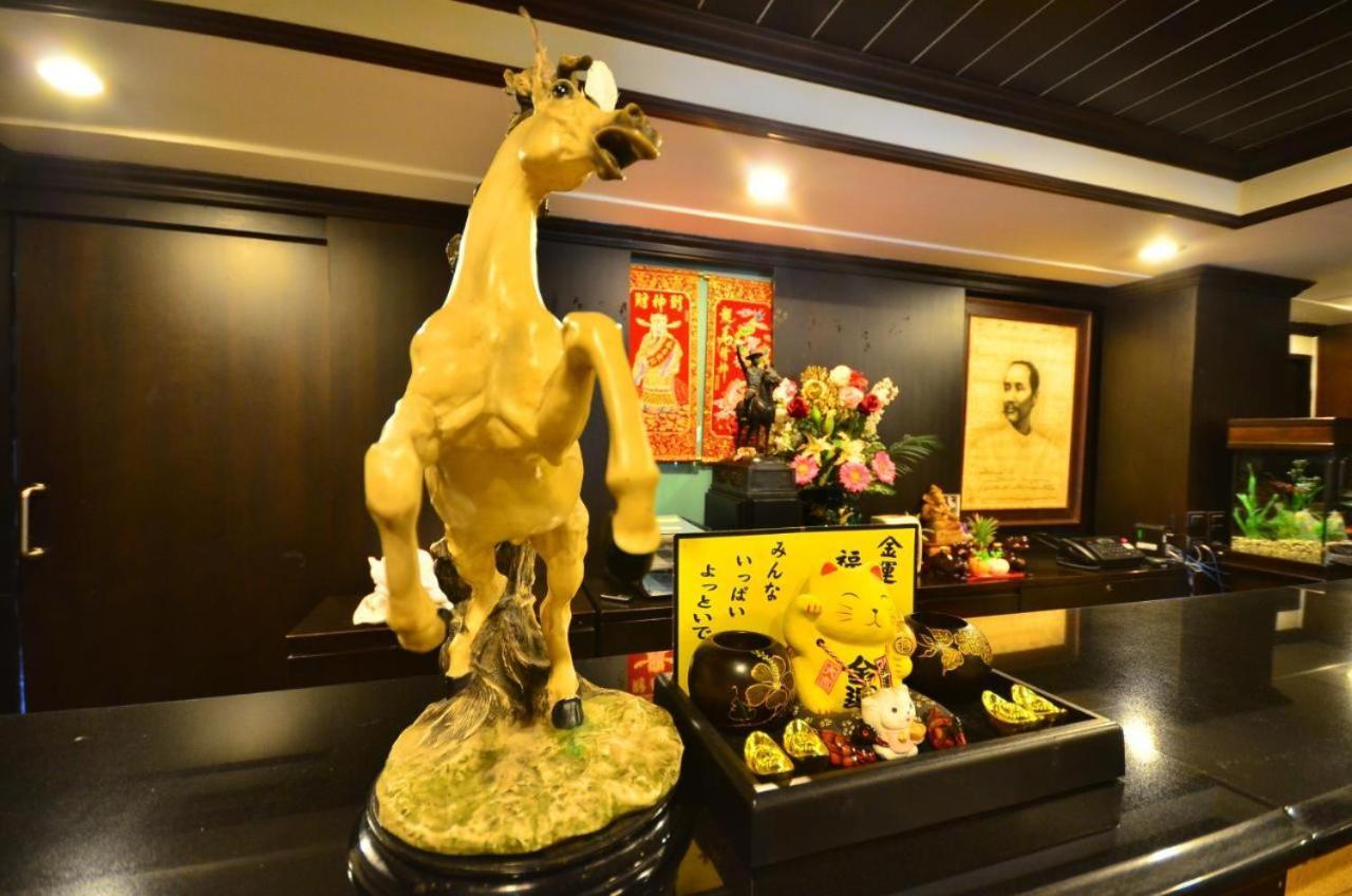 The Heritage Sathorn Suite Hotel Bangkok Buitenkant foto