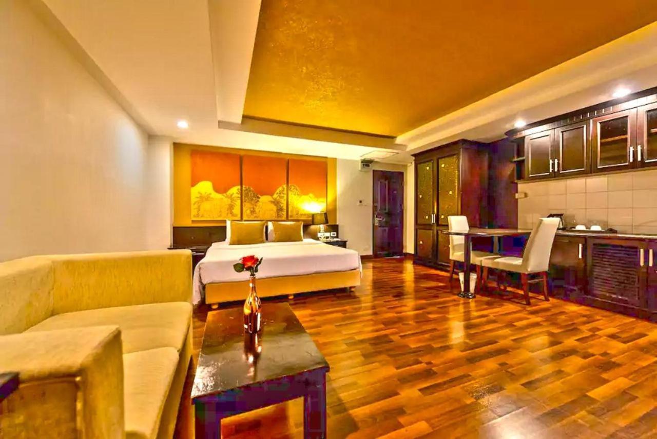 The Heritage Sathorn Suite Hotel Bangkok Buitenkant foto