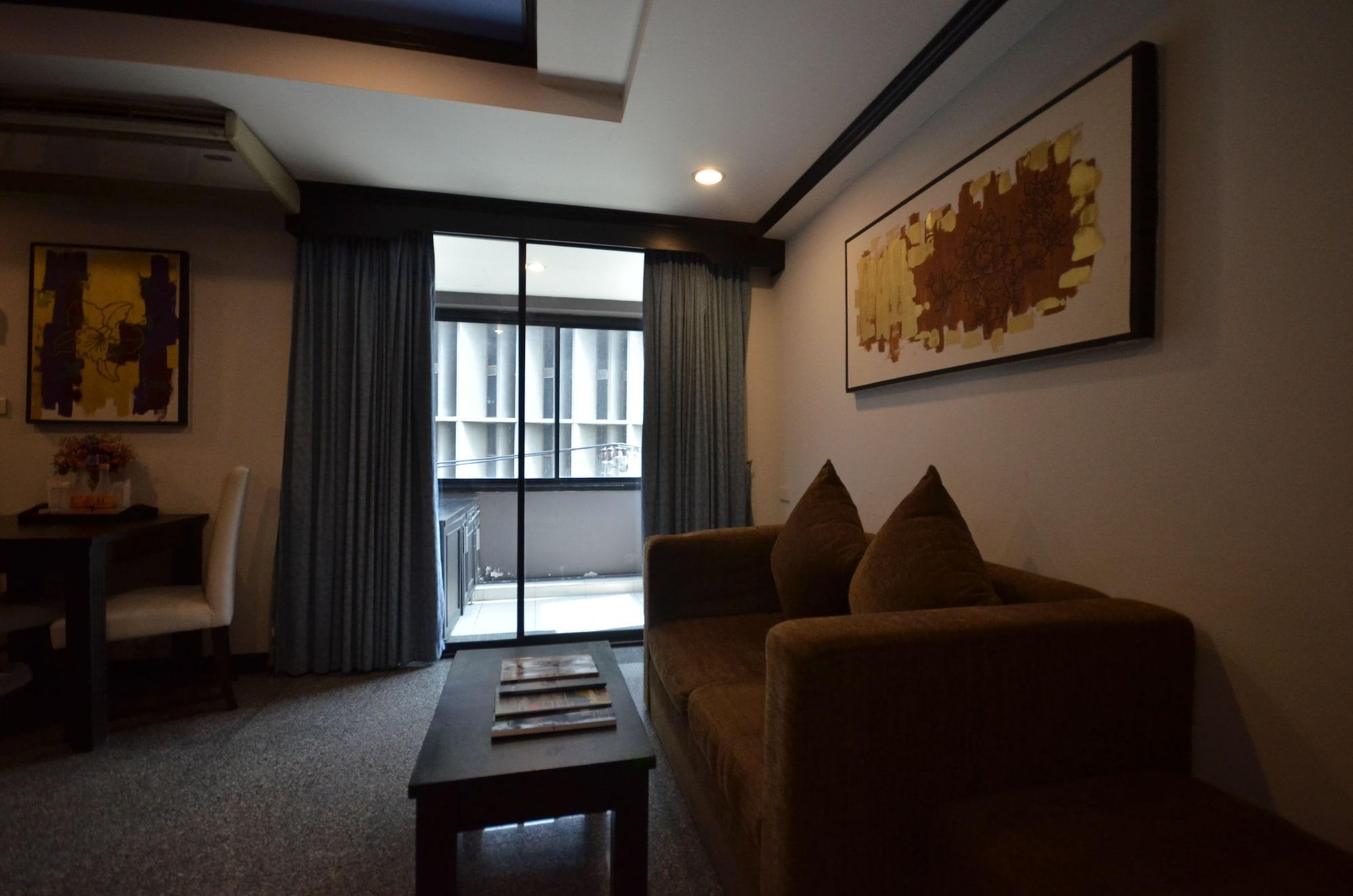 The Heritage Sathorn Suite Hotel Bangkok Buitenkant foto
