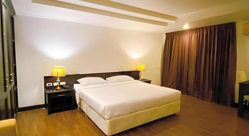 The Heritage Sathorn Suite Hotel Bangkok Buitenkant foto