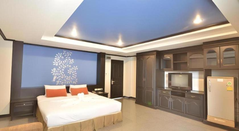 The Heritage Sathorn Suite Hotel Bangkok Buitenkant foto